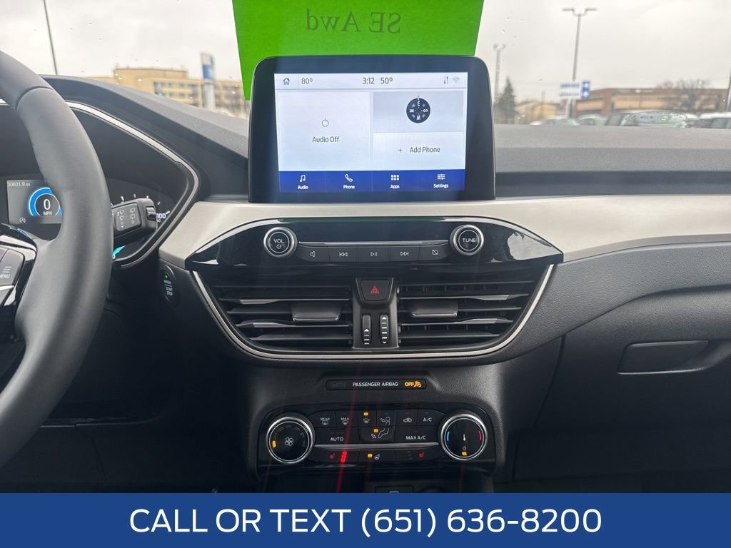 Certified 2022 Ford Escape SE w/ Cold Weather Package image 15