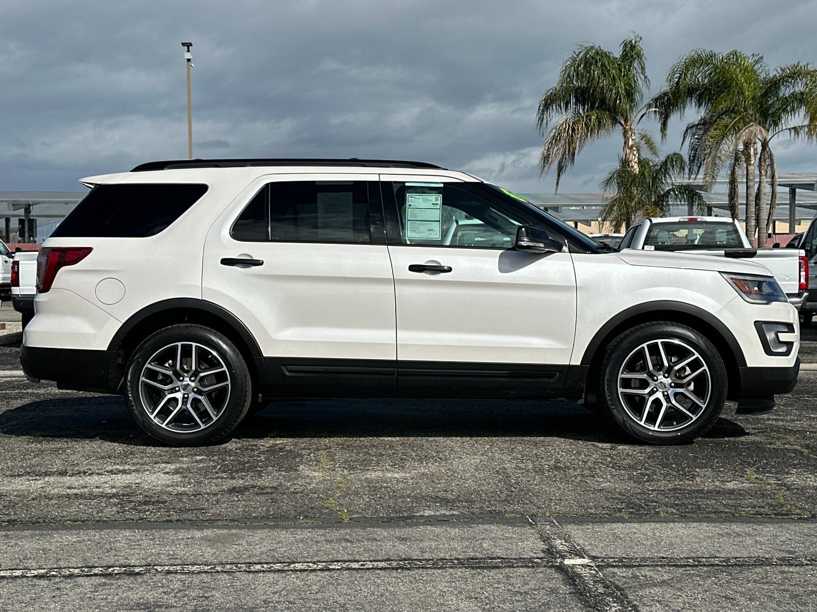Certified 2017 Ford Explorer Sport image 6