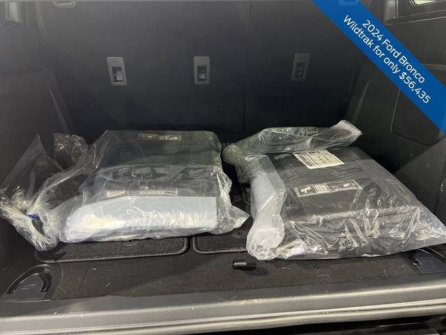 Certified 2024 Ford Bronco Wildtrak AWD/4WD image 20