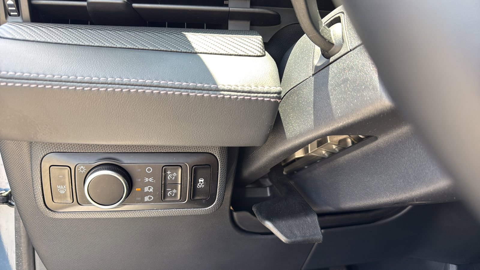 Certified 2023 Ford Mustang Mach-E Premium AWD/4WD image 17
