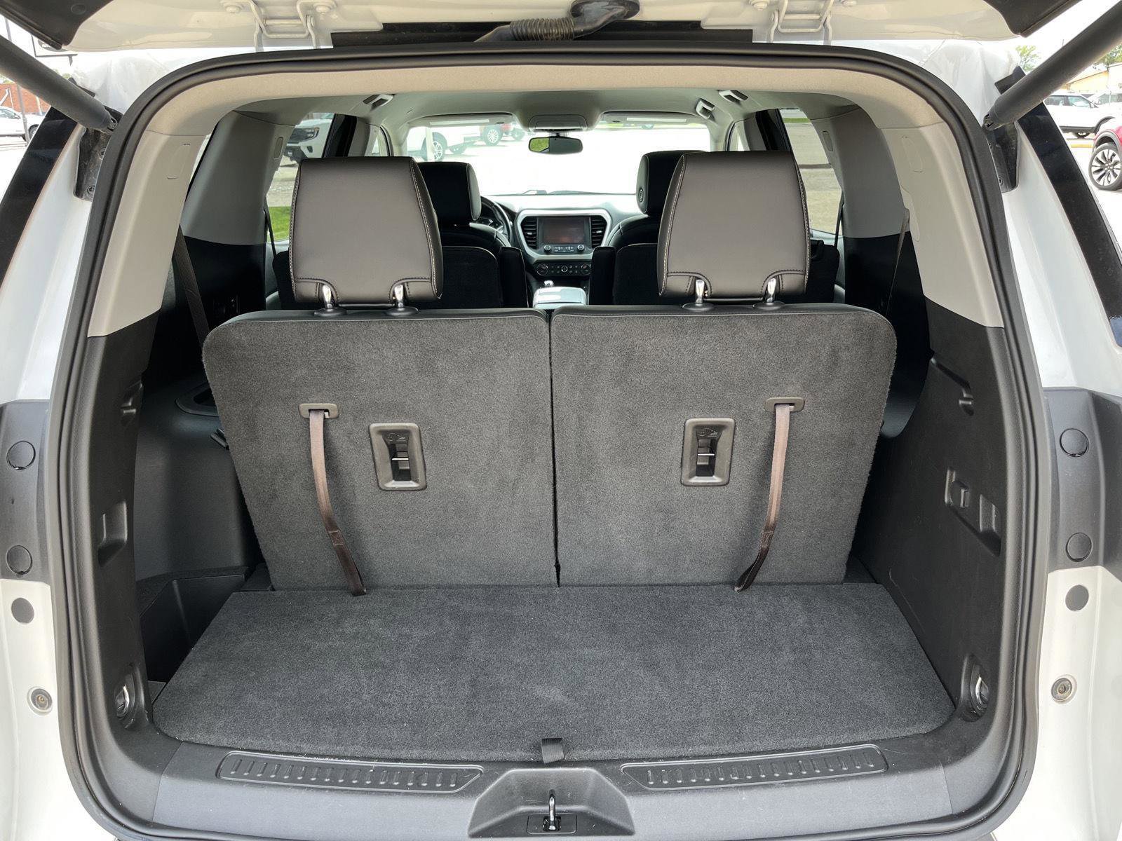 Used 2018 GMC Acadia SLT AWD/4WD image 10