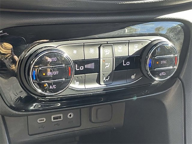 Used 2021 Buick Encore GX Select w/ Sport Touring Package image 57