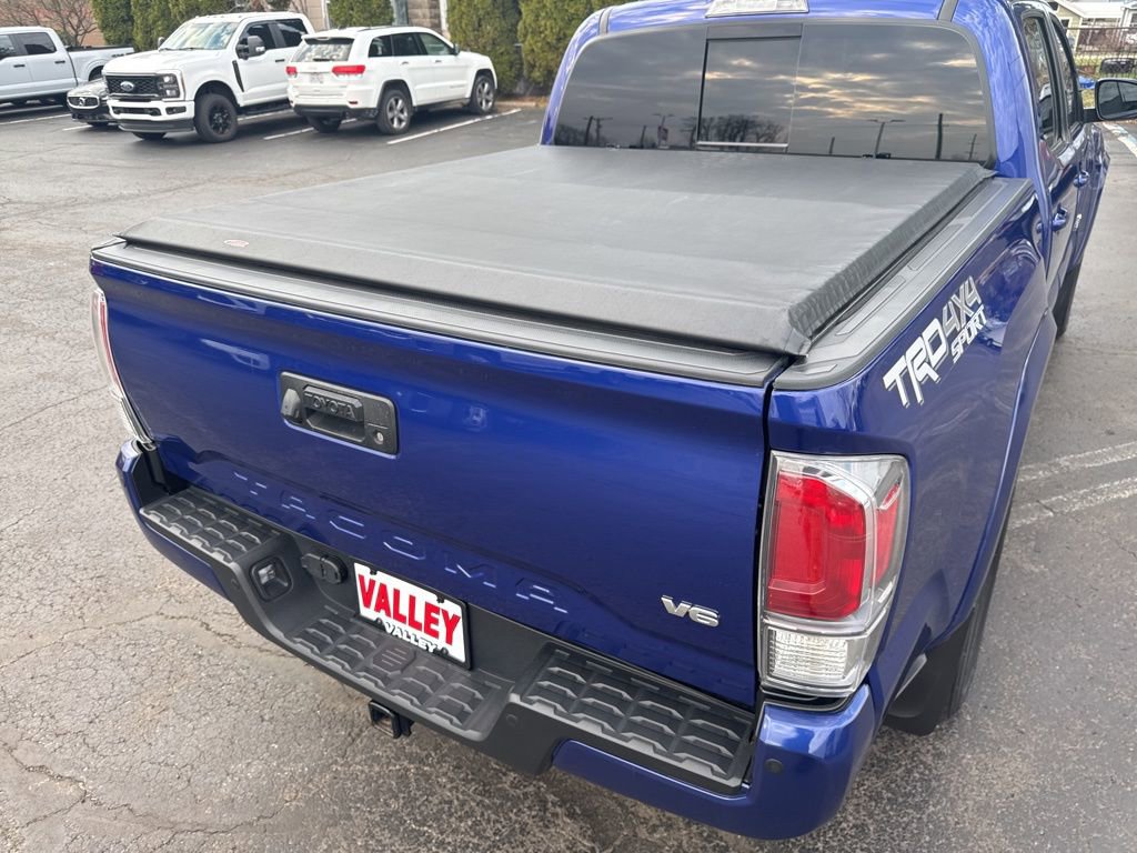 Used 2022 Toyota Tacoma TRD Sport w/ Technology Package AWD/4WD image 40
