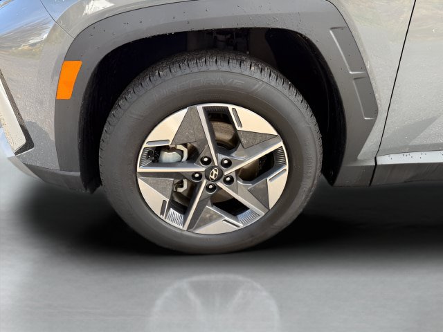 Used 2025 Hyundai Tucson SEL AWD/4WD image 24