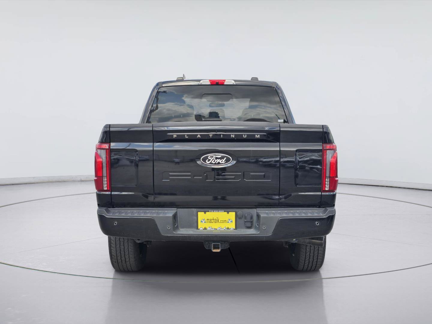 Certified 2025 Ford F150 Platinum w/ FX4 Off-Road Package AWD/4WD image 7