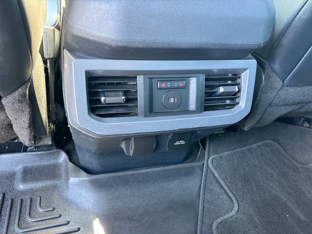 Certified 2024 Ford F250 Lariat w/ Lariat Ultimate Package AWD/4WD image 21