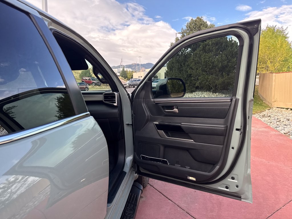 Used 2026 Toyota Tundra Limited w/ Power Package AWD/4WD image 27