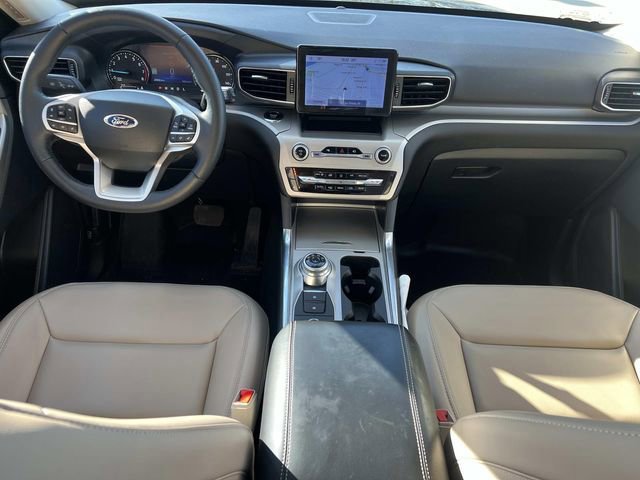 Certified 2023 Ford Explorer XLT w/ Equipment Group 202A image 17