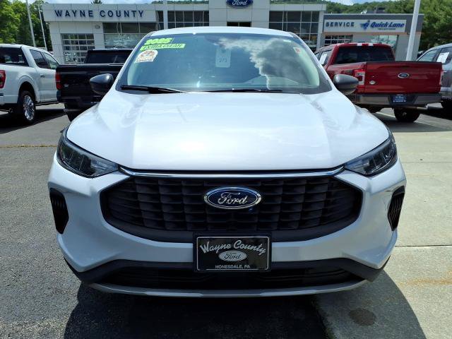 Certified 2025 Ford Escape Active AWD/4WD image 8