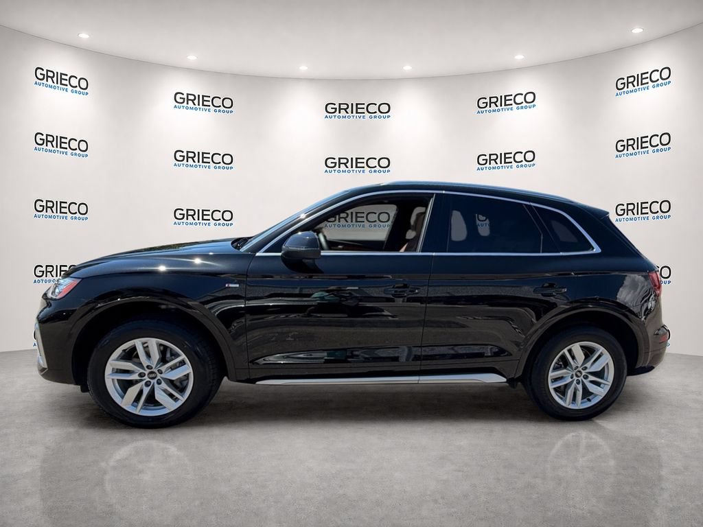 Used 2022 Audi Q5 2.0T Premium AWD/4WD image 4