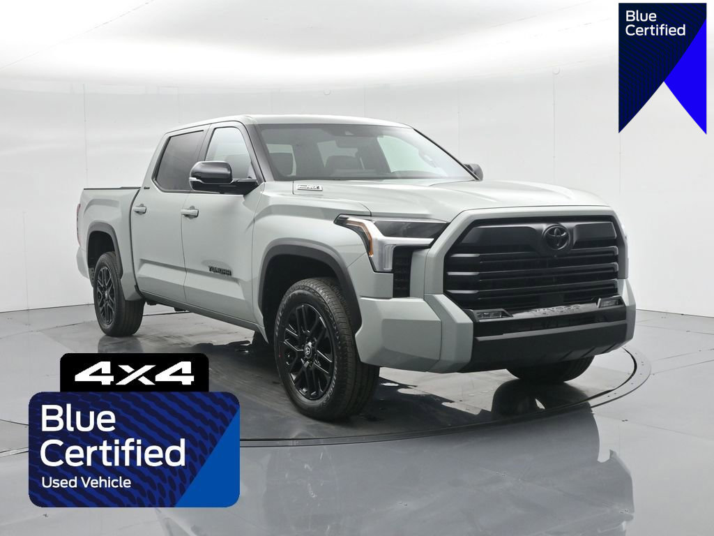 Used 2025 Toyota Tundra Limited image 1