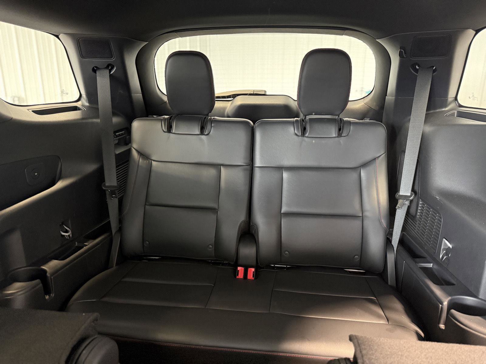 Certified 2025 Ford Explorer ST image 26