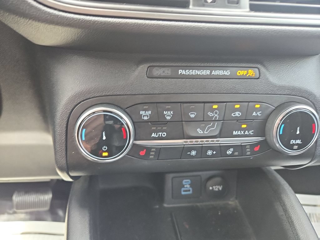 Certified 2023 Ford Escape Active AWD/4WD image 11