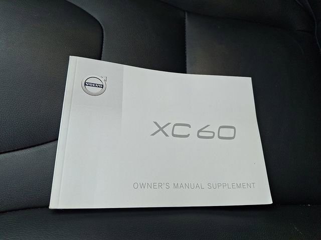 Used 2017 Volvo XC60 T6 Inscription w/ Climate Package image 25