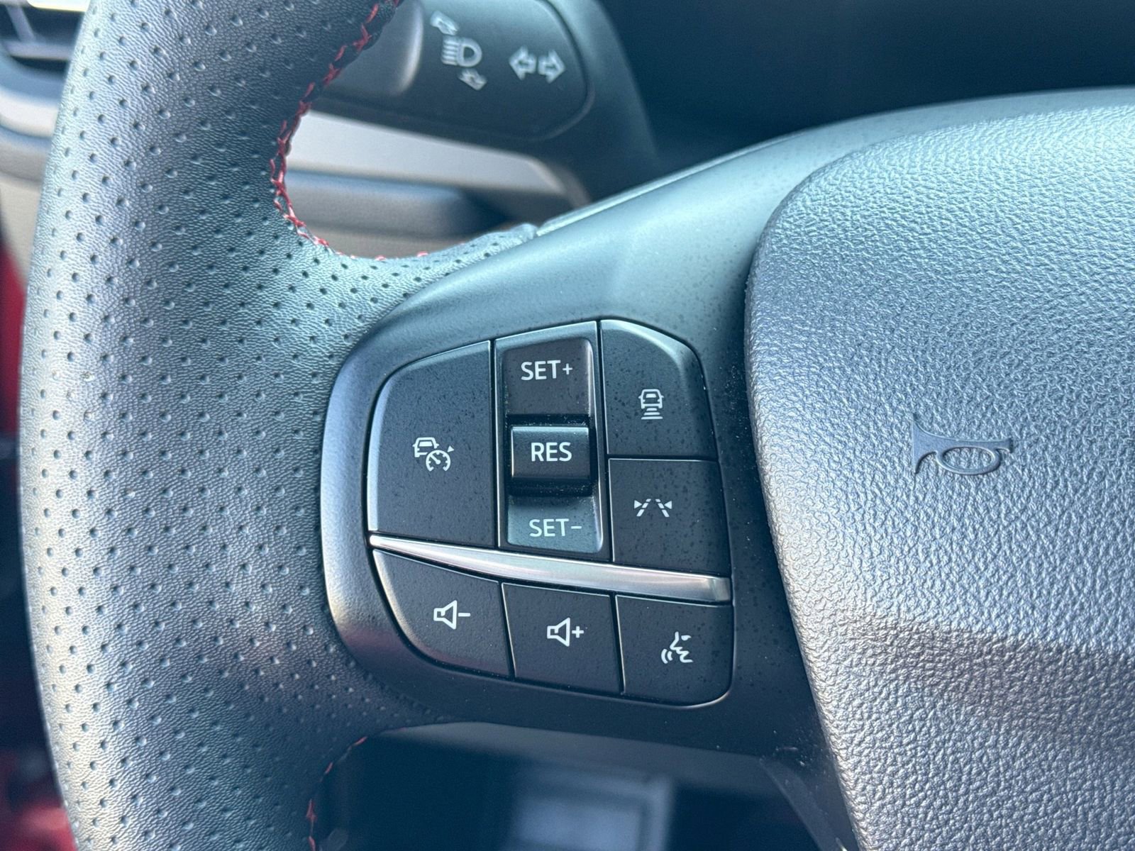 Certified 2023 Ford Escape ST-Line w/ Tech Pack #1 image 23