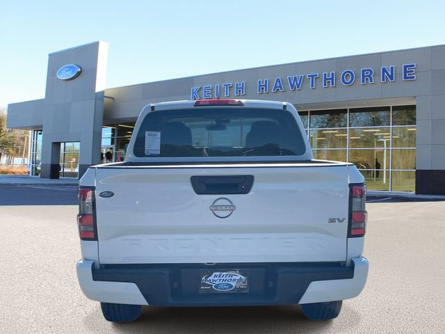 Used 2024 Nissan Frontier SV RWD image 5