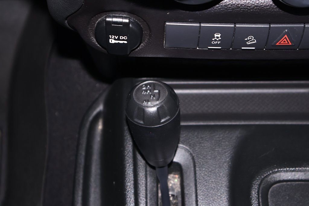 Used 2018 Jeep Wrangler Unlimited Sport image 26