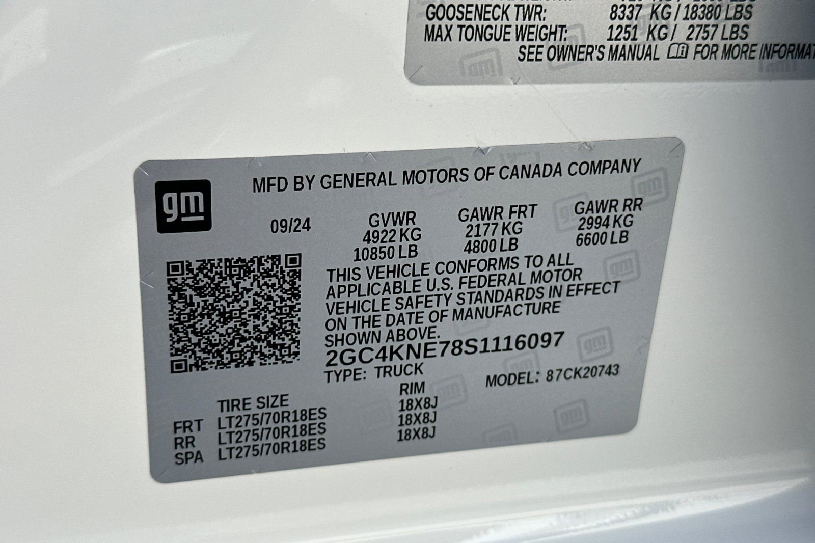 Used 2025 Chevrolet Silverado 2500 LT w/ Texas Edition image 28