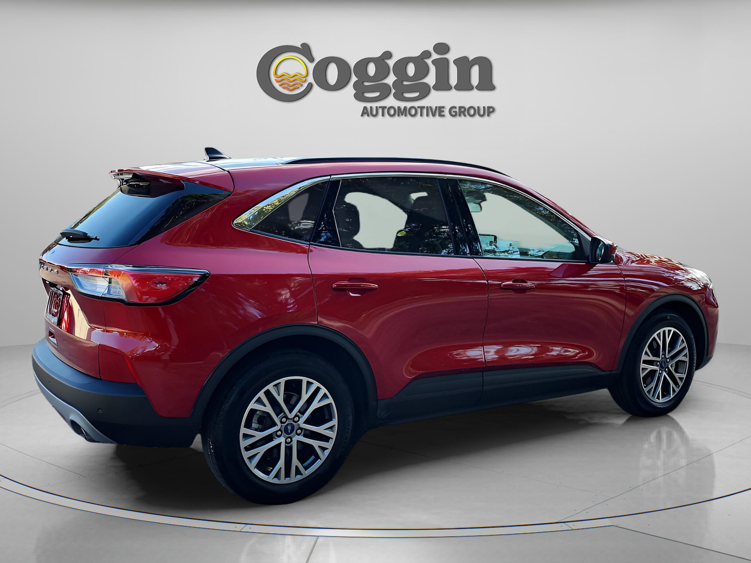 Certified 2022 Ford Escape SEL image 5