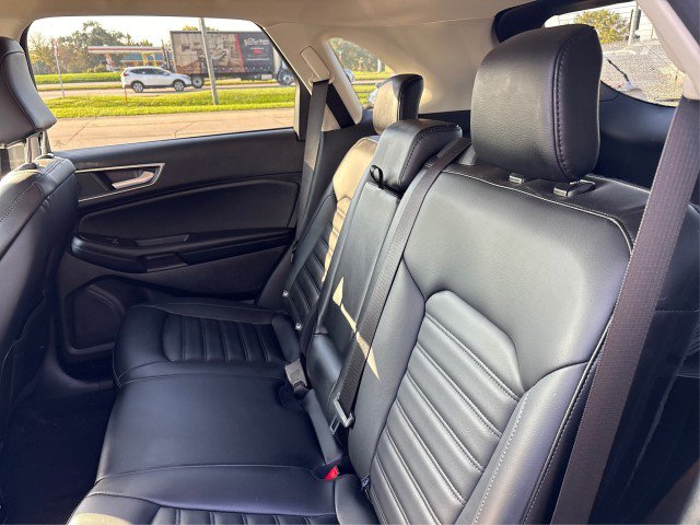 Certified 2024 Ford Edge SEL w/ Convenience Package AWD/4WD image 10