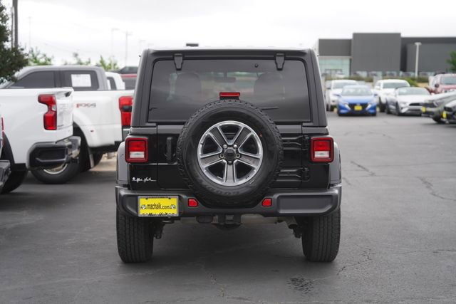 Used 2022 Jeep Wrangler Unlimited Sahara w/ Cold Weather Group AWD/4WD image 7