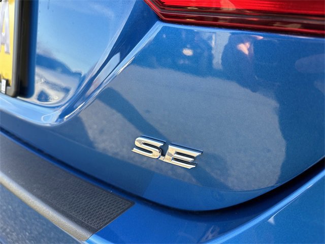 Used 2020 Toyota Camry SE image 45