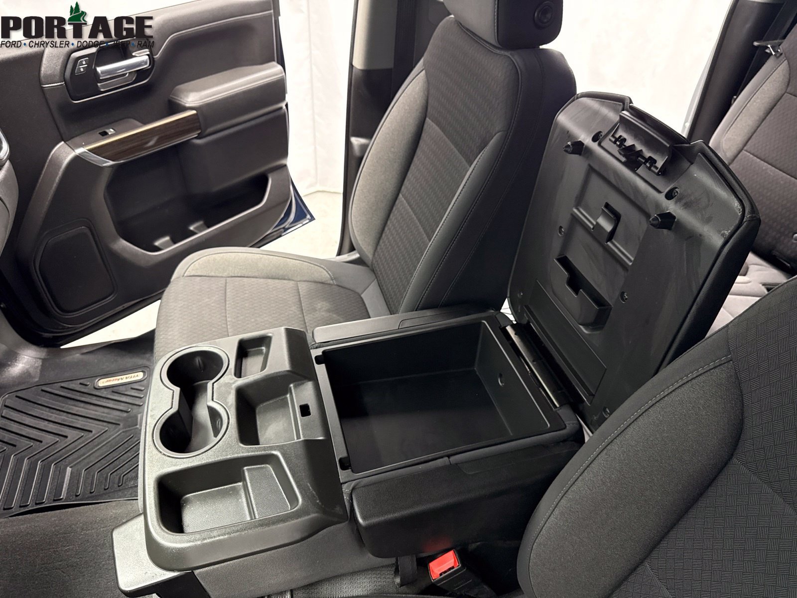 Used 2020 Chevrolet Silverado 1500 LT w/ All-Star Edition AWD/4WD image 24