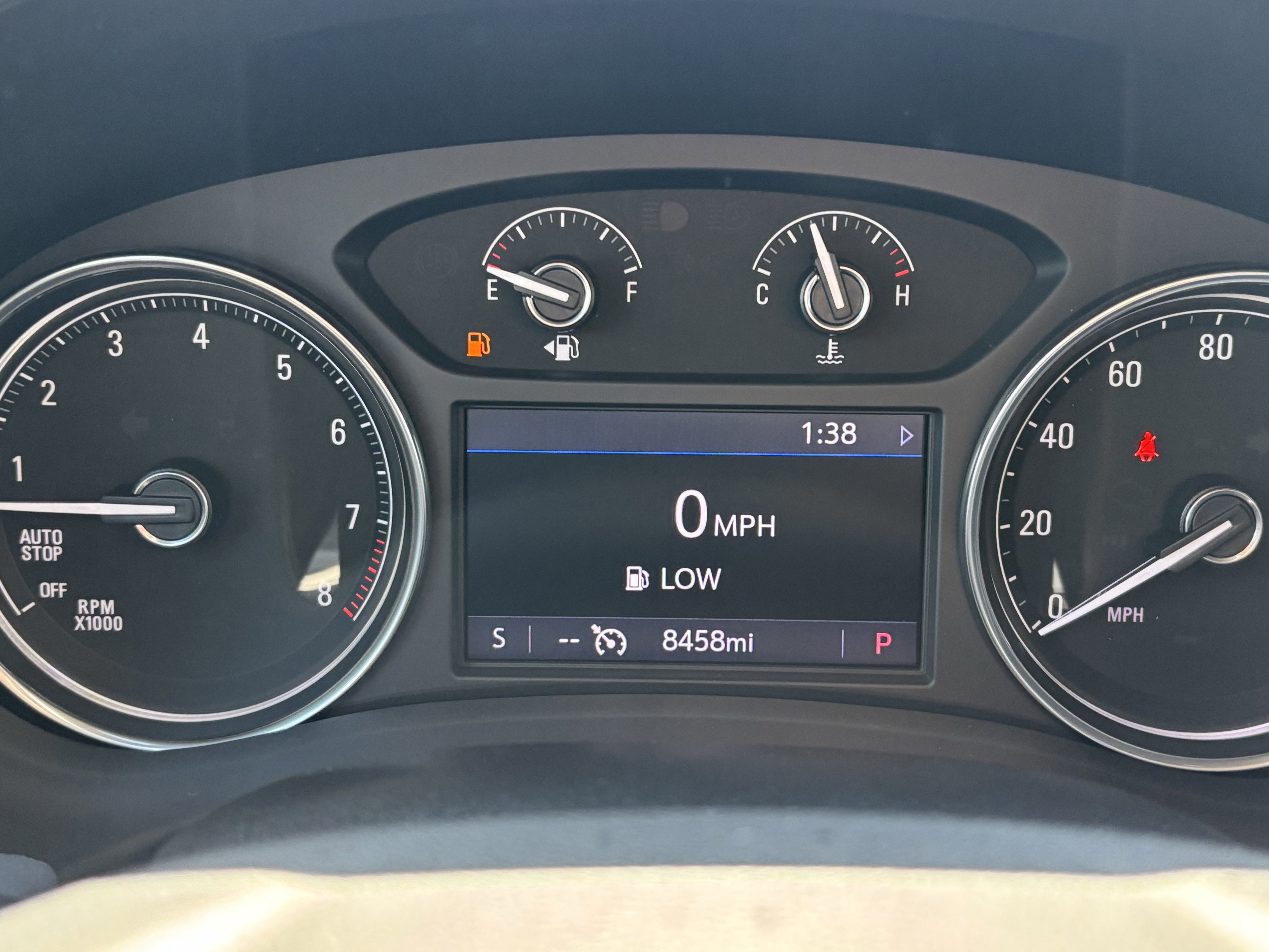 Used 2023 Buick Enclave Essence image 33