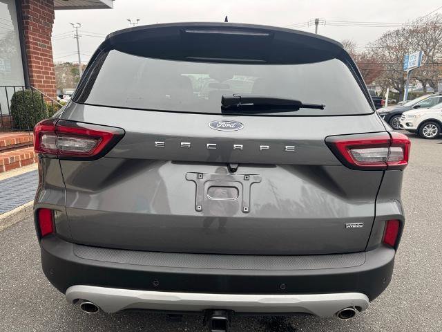 Certified 2023 Ford Escape SE w/ Class II Trailer Tow Package image 3