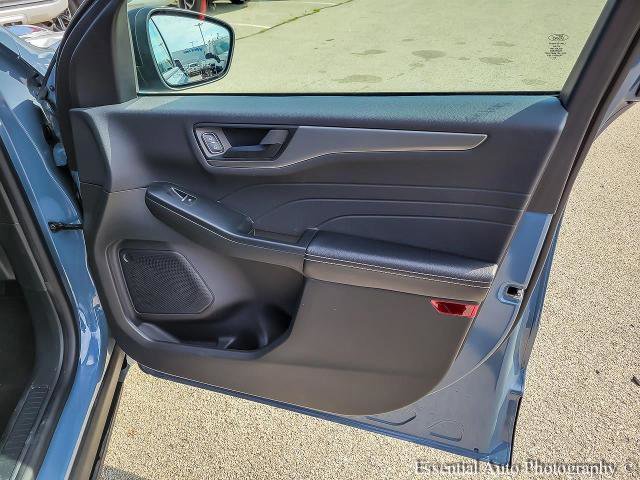 Certified 2024 Ford Escape Active image 32