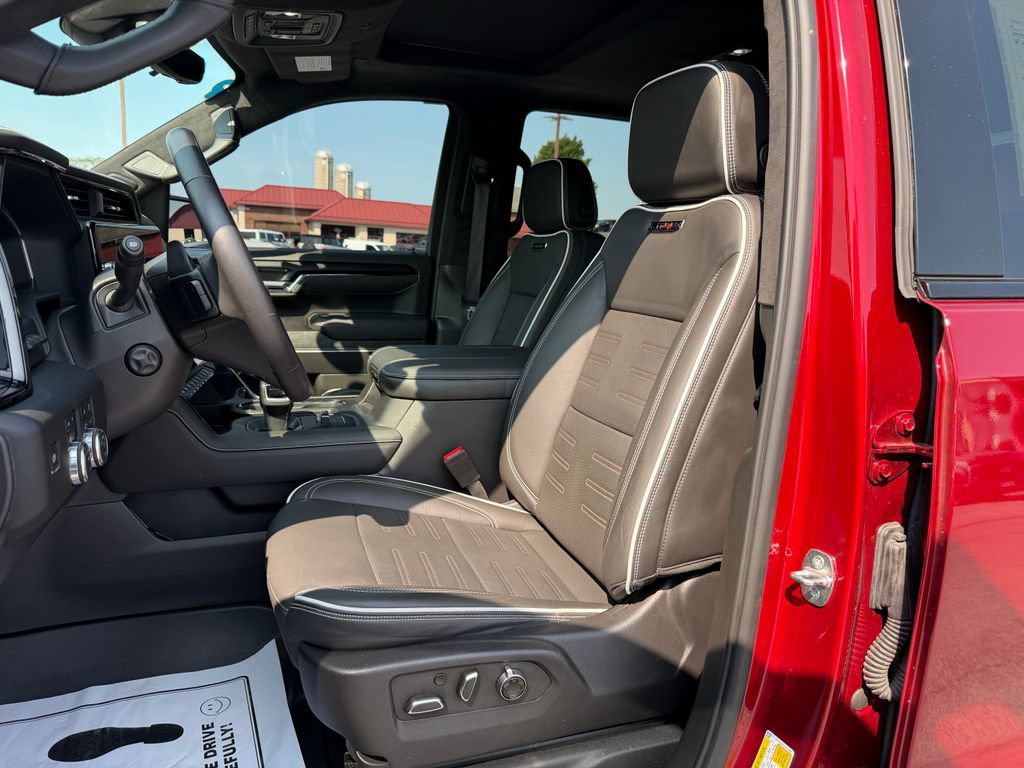 Used 2024 GMC Sierra 1500 AT4X AWD/4WD image 11