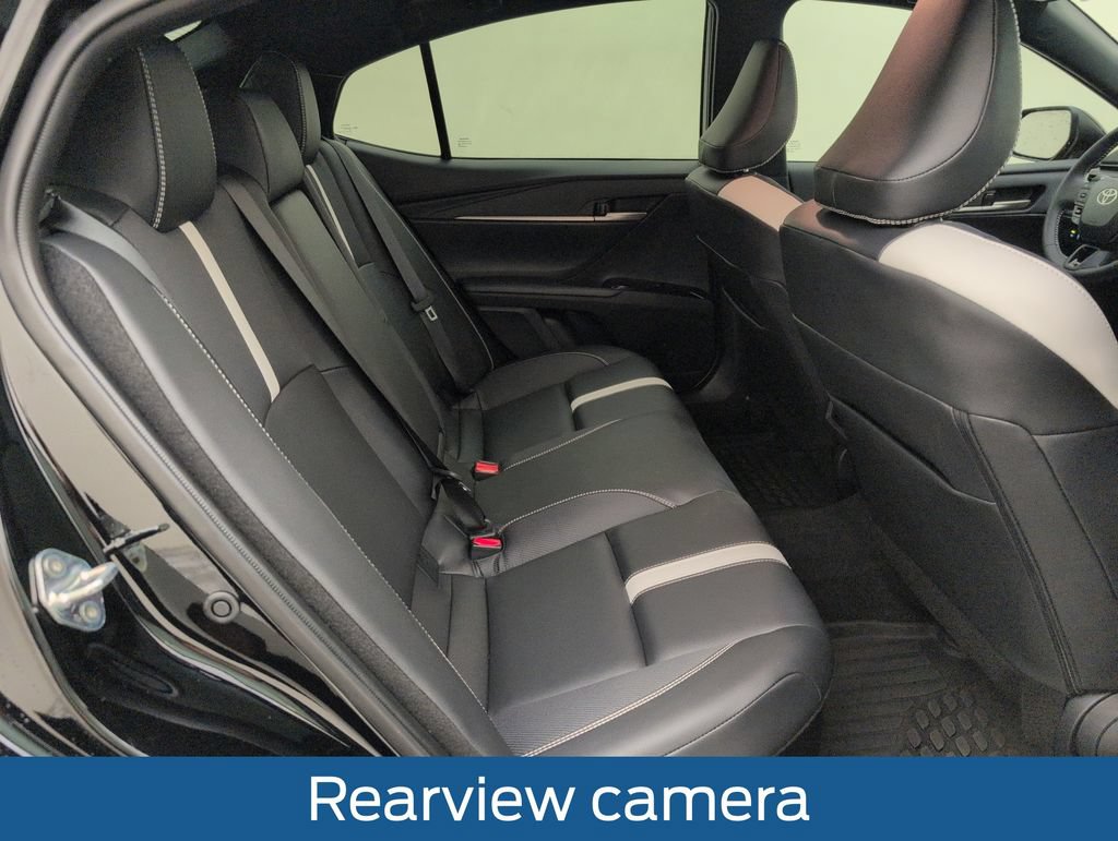 Used 2026 Toyota Camry SE w/ Convenience Package FWD image 16