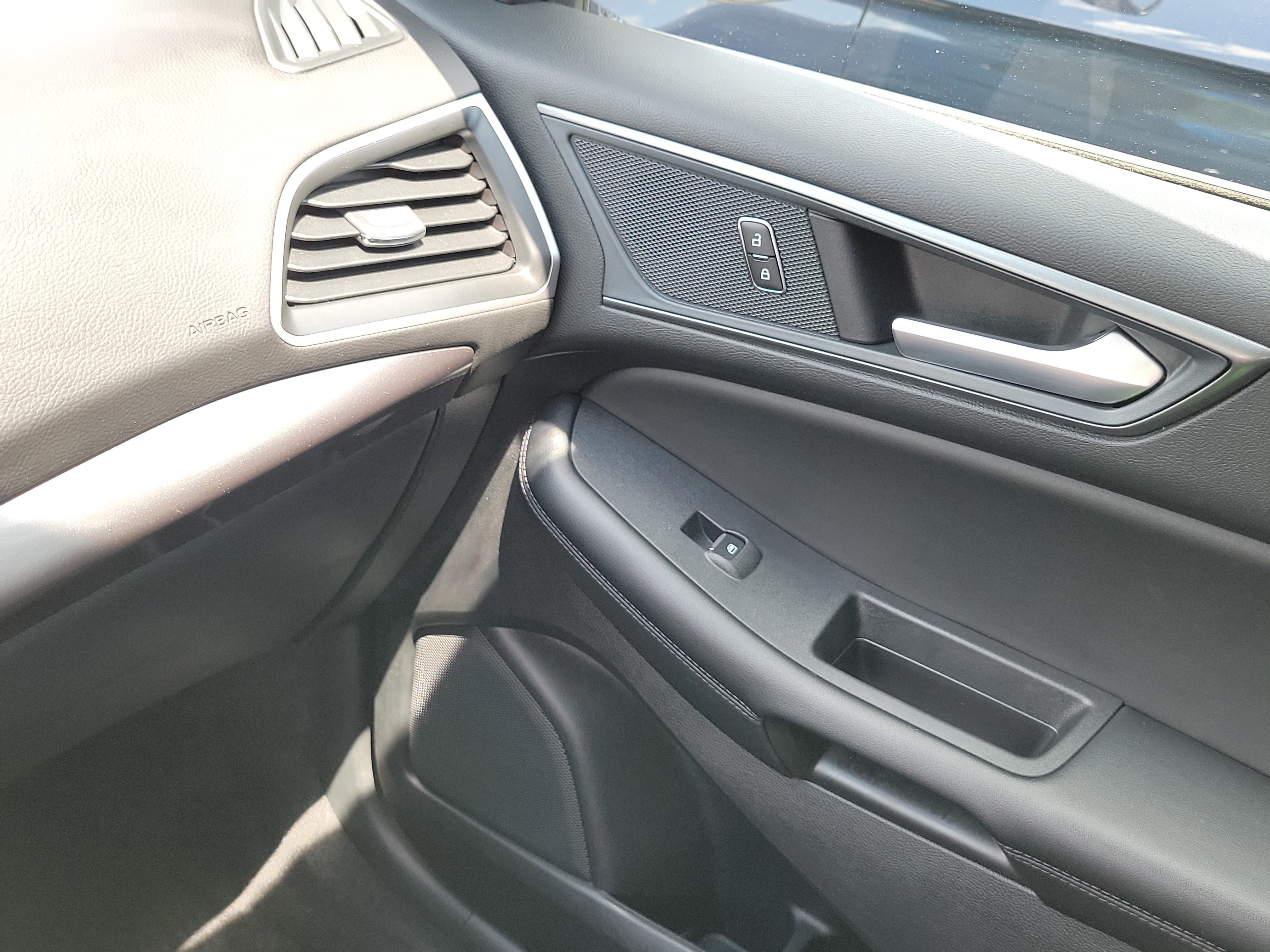 Certified 2024 Ford Edge SE AWD/4WD image 27