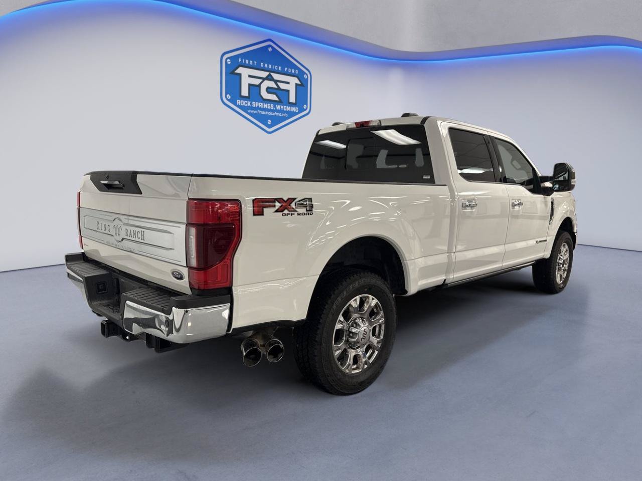 Certified 2022 Ford F350 King Ranch w/ King Ranch Ultimate Package AWD/4WD image 8