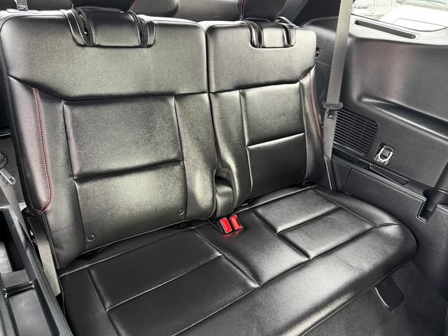 Certified 2024 Ford Explorer ST-Line w/ Class IV Trailer Tow Package AWD/4WD image 21