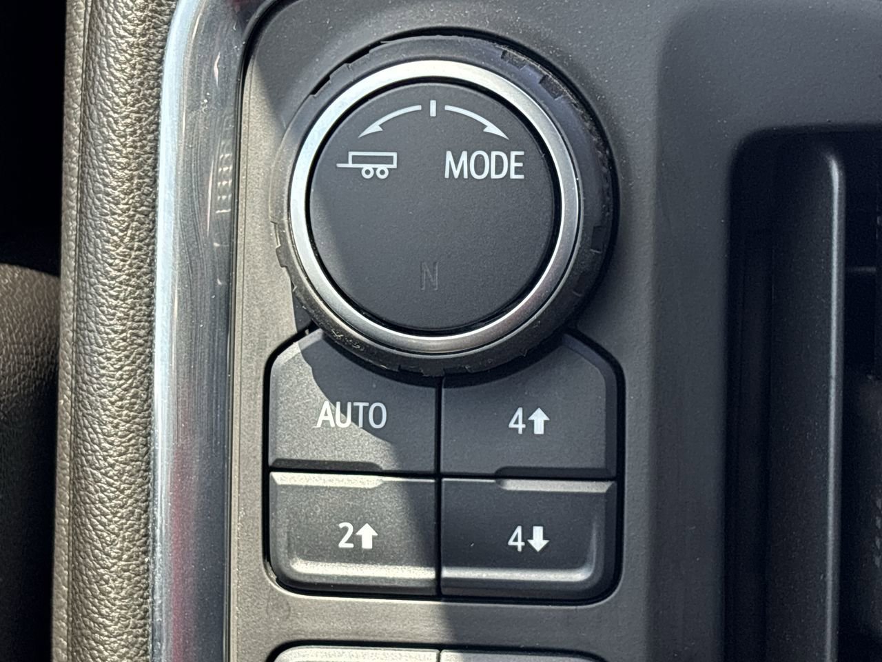 Used 2021 Chevrolet Silverado 1500 LT Trail Boss w/ Convenience Package II image 22