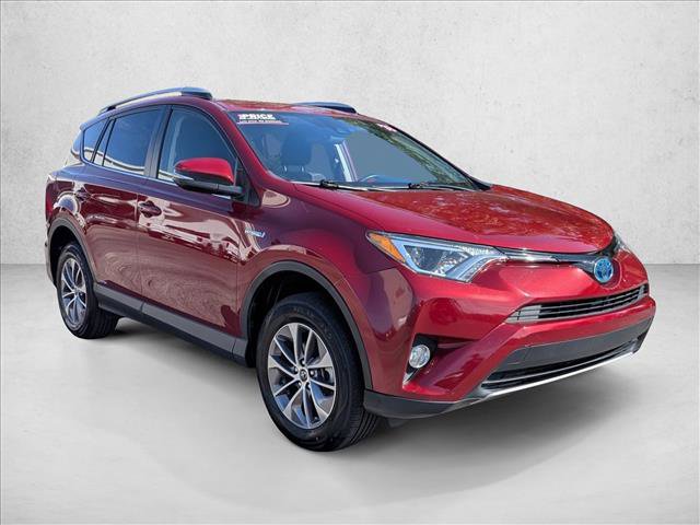 Used 2018 Toyota RAV4 XLE image 3