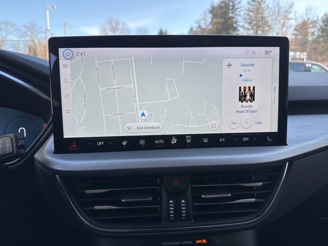 Certified 2023 Ford Escape Platinum w/ Premium Technology Package image 27