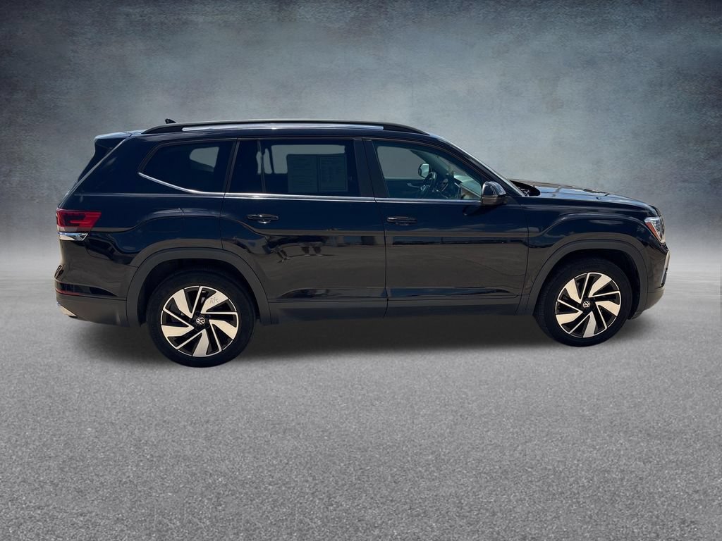 Used 2024 Volkswagen Atlas SE AWD/4WD image 6