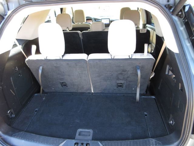 Certified 2020 Ford Explorer XLT image 28