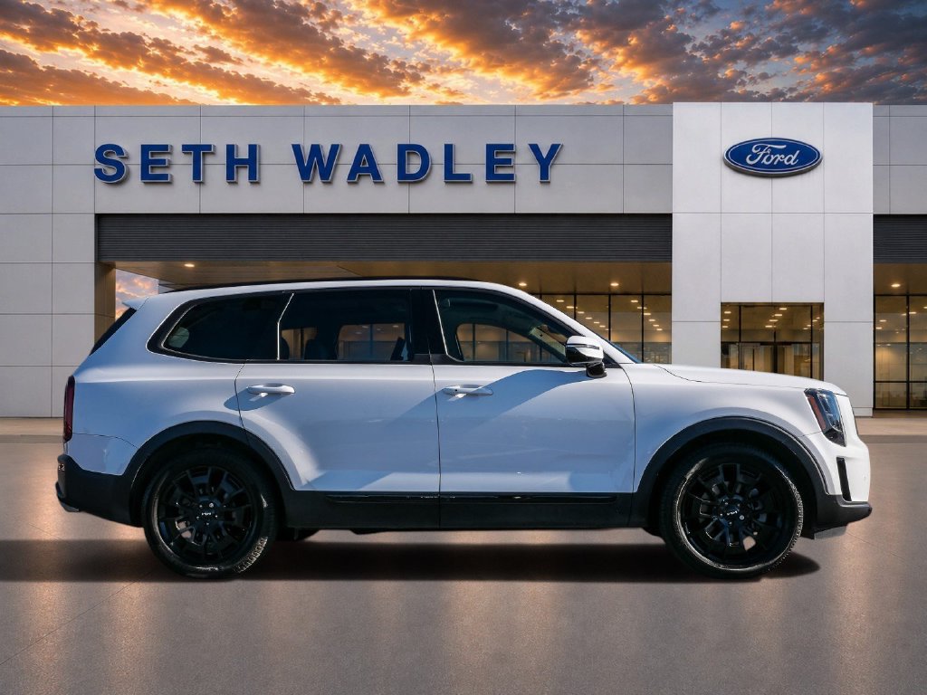 Used 2022 Kia Telluride SX w/ SX Prestige Package AWD/4WD image 8