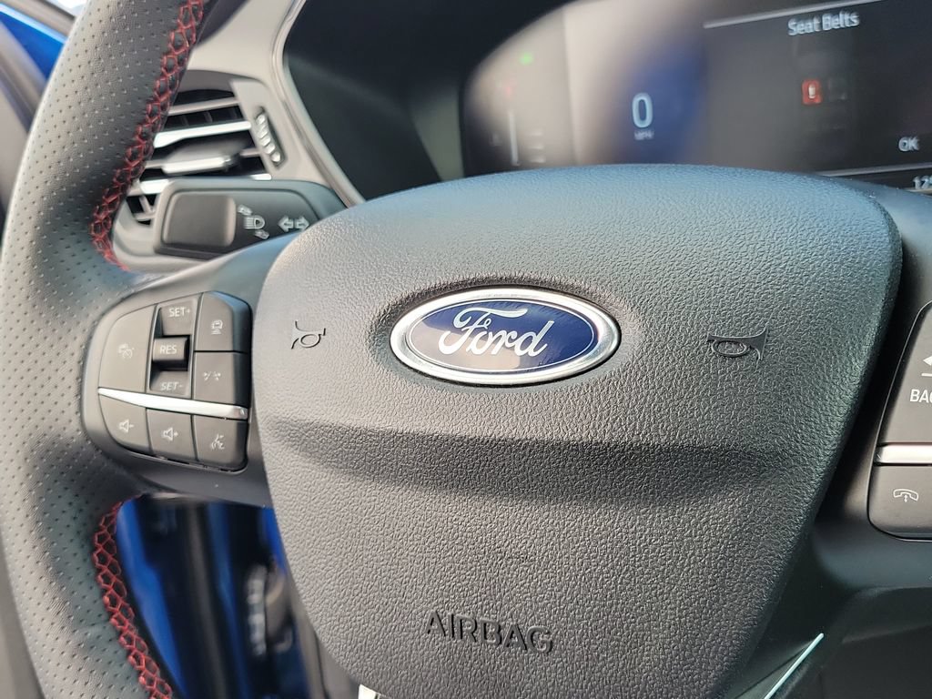 Certified 2023 Ford Escape ST-Line w/ Tech Pack #1 AWD/4WD image 30