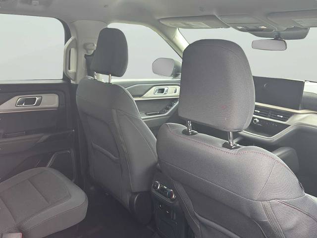 Certified 2025 Ford Explorer Active AWD/4WD image 32