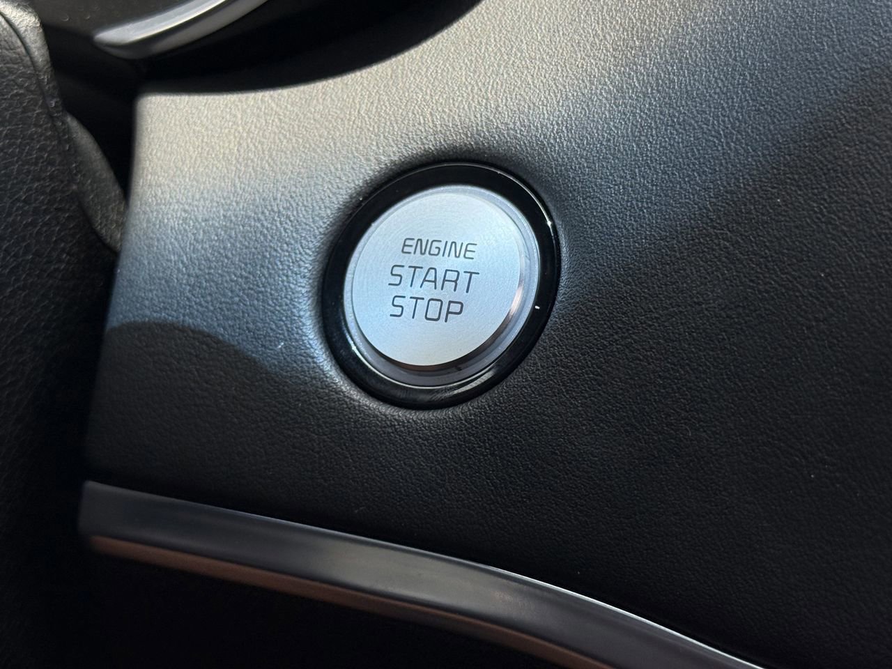 Used 2023 Kia Stinger GT2 RWD image 24