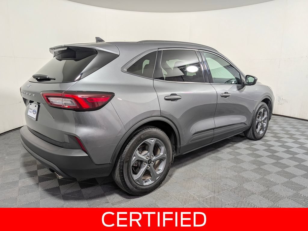 Certified 2025 Ford Escape ST-Line FWD image 2