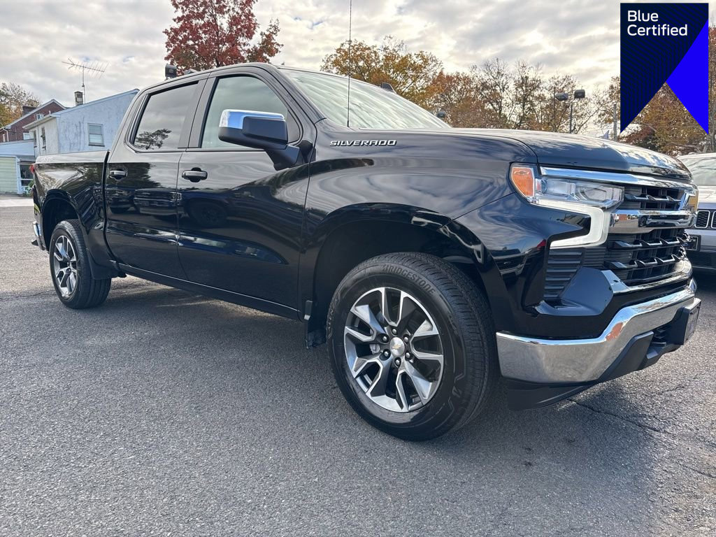 Used 2022 Chevrolet Silverado 1500 LT image 1