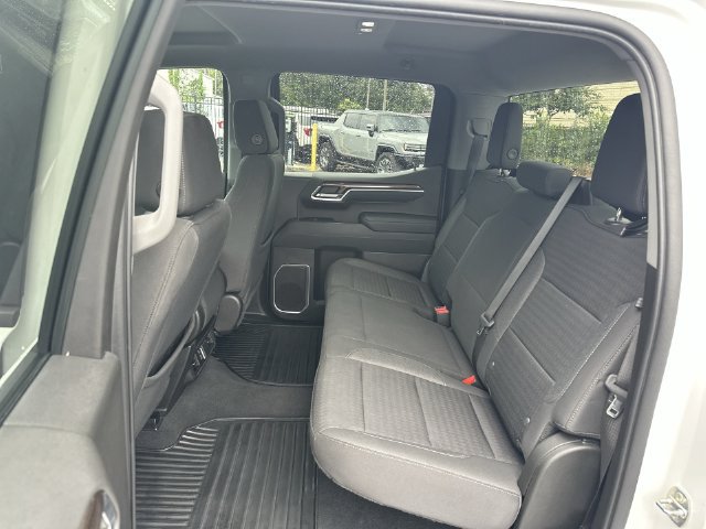 Used 2022 Chevrolet Silverado 1500 LT AWD/4WD image 22