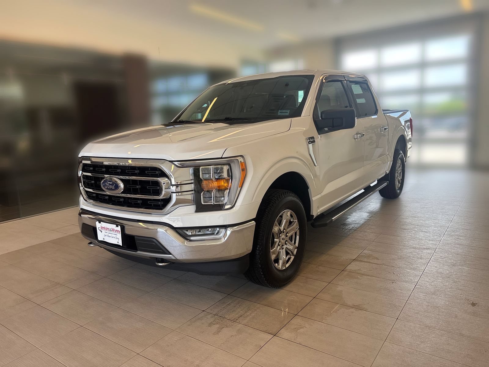 Certified 2021 Ford F150 XLT w/ Equipment Group 302A High AWD/4WD image 4