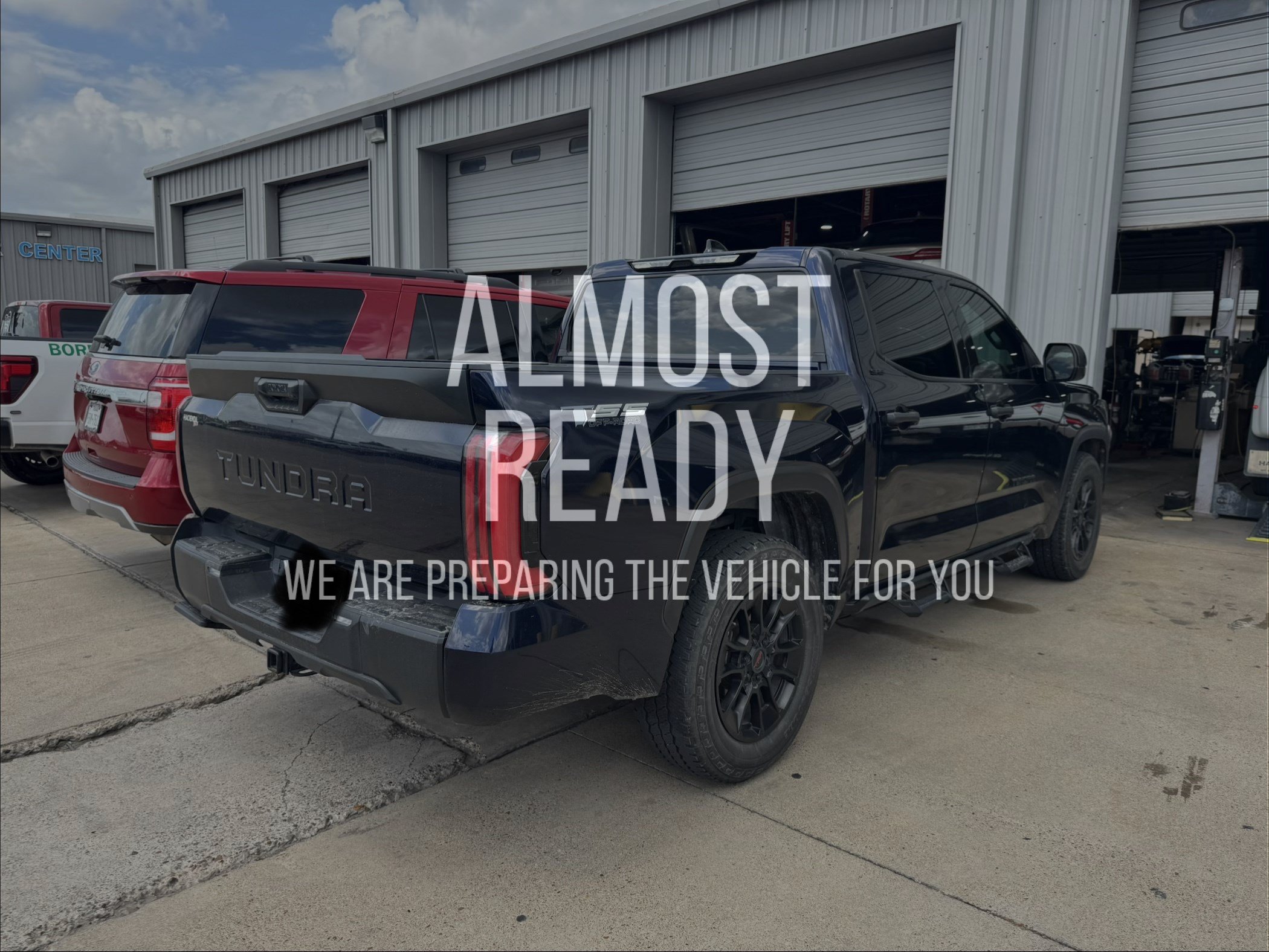 Used 2023 Toyota Tundra SR5 RWD image 4