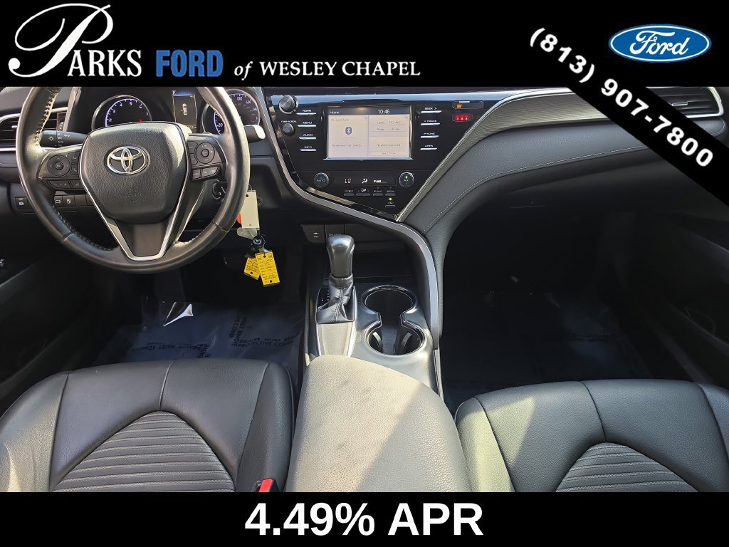 Used 2018 Toyota Camry SE w/ Moonroof Package FWD image 11